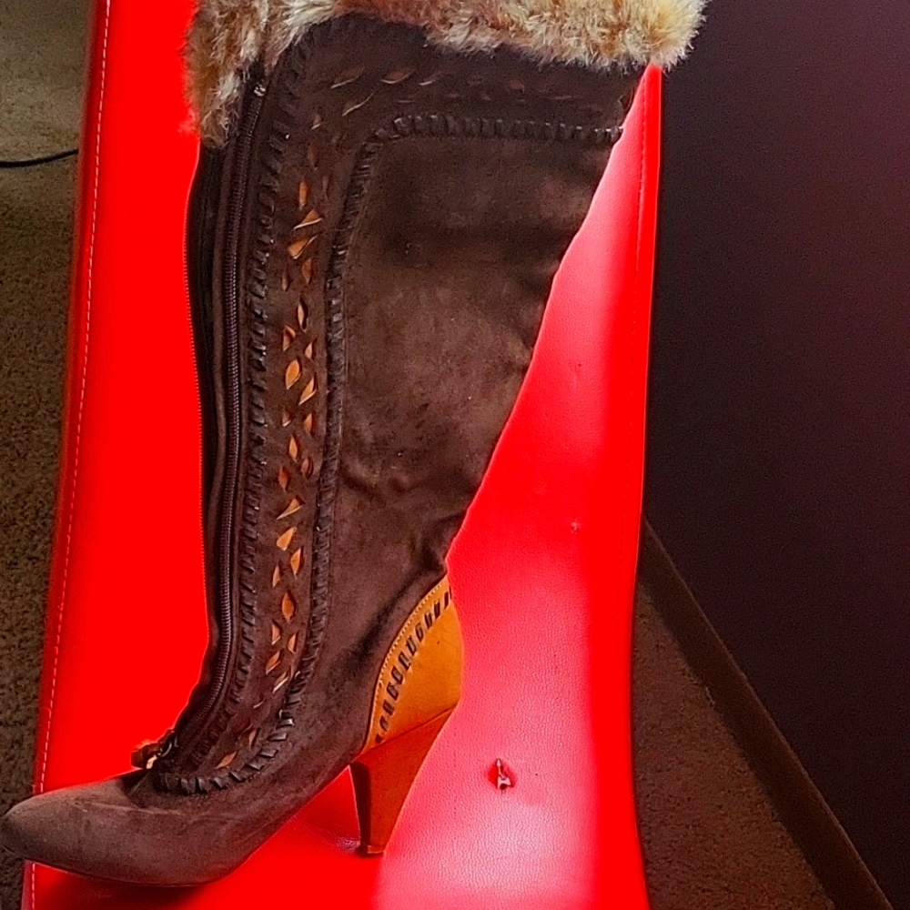Tan Heeled Boots with Elegant Design